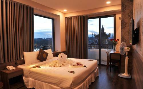 Daisy Gold Dalat Hotel