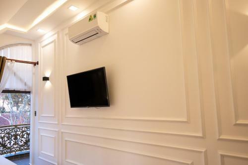 La Fleur Premium Central Apartment