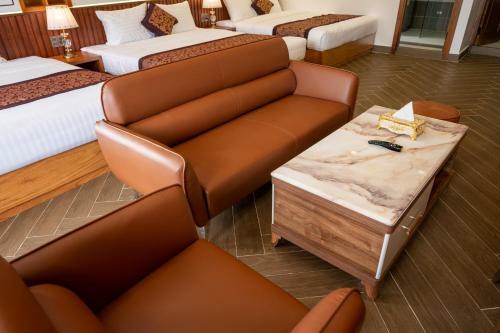 La Fleur Premium Central Apartment