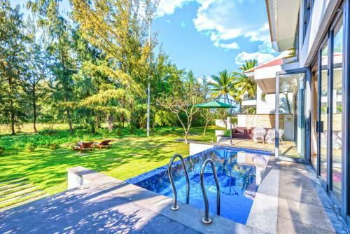 Danatrip Ocean View Villas Resort