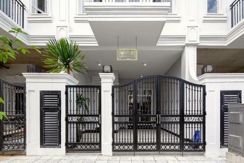 Hostal Maison Thi- Apartment