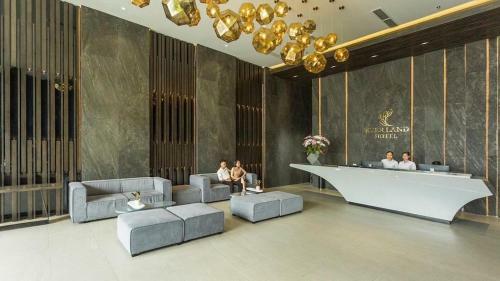 Everland Hotel