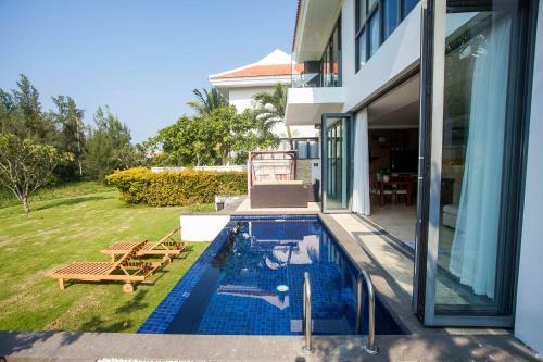 Wonderful Coastal Villa
