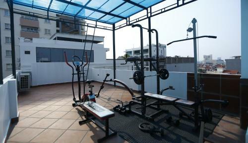 V Apartment & Hotel