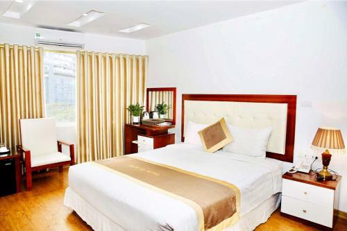 Royal Hotel Nh�n H�a