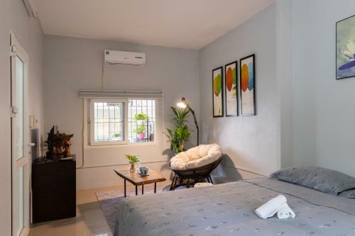Hanoi Hola House