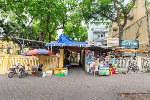 Hanoi Hola House