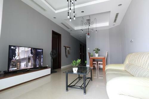 Bayhomes Royal City Serviced Apartment