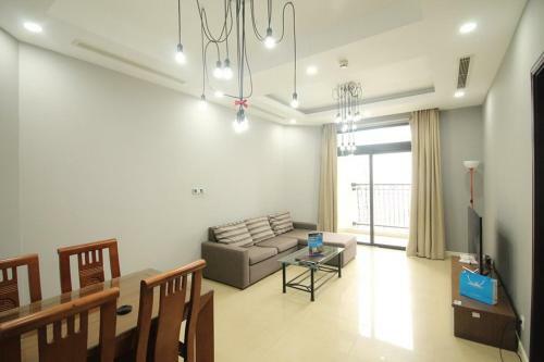 Bayhomes Royal City Serviced Apartment