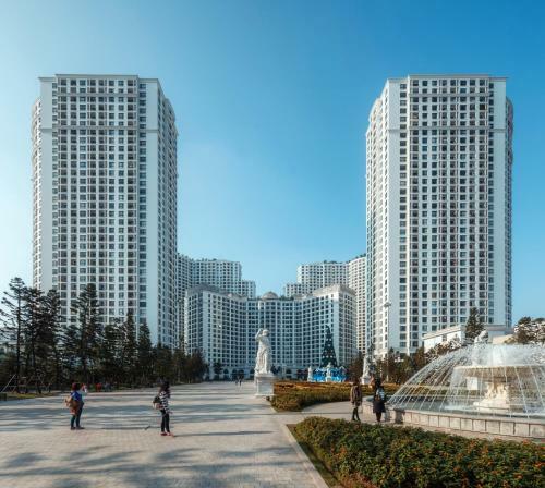Bayhomes Royal City Serviced Apartment