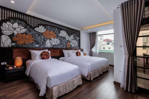 Hanoi Lullaby Hotel And Travel
