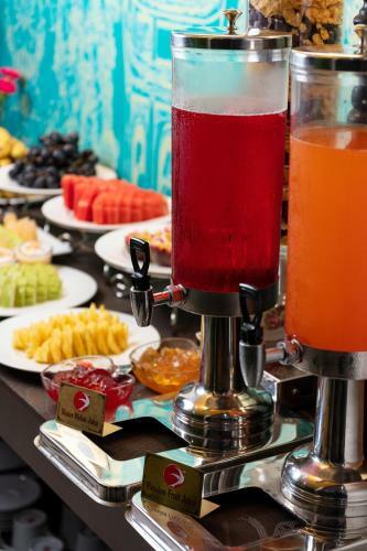 Hanoi Lullaby Hotel And Travel