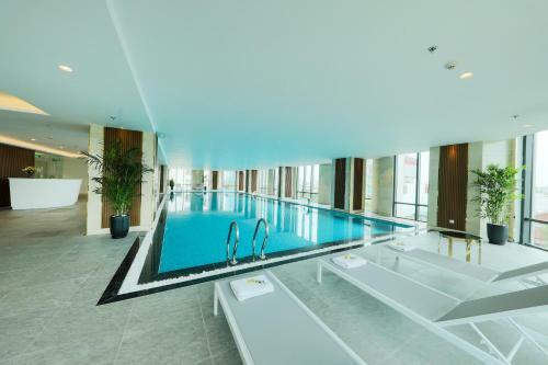 Hotel Grand Vista Hanoi