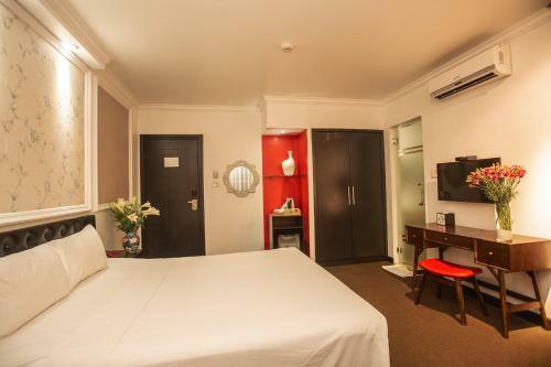 Dinh Hotel