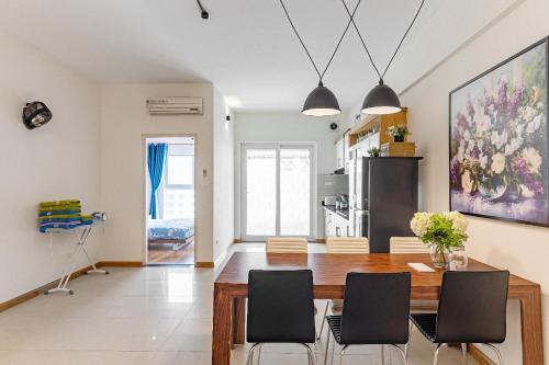Aparta Service Apartment