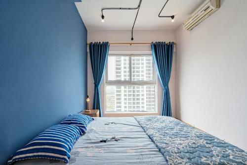 Aparta Service Apartment