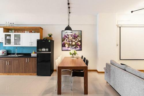 Aparta Service Apartment