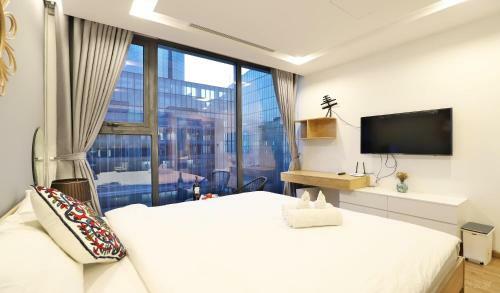 Vinhomes Metropolish Apartment Center Hanoi