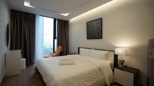 Vinhomes Metropolish Apartment Center Hanoi