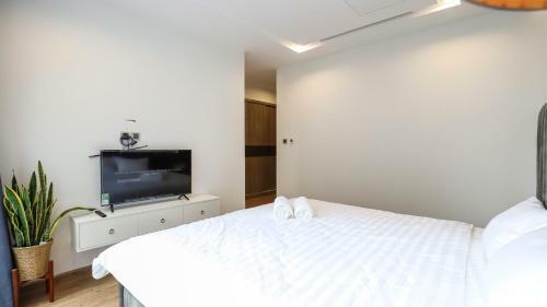 Vinhomes Metropolish Apartment Center Hanoi