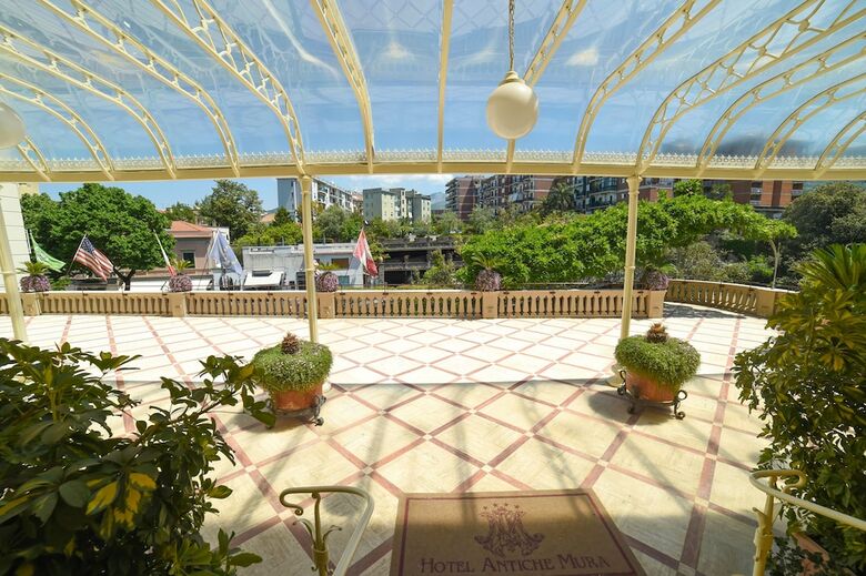 Hotel Antiche Mura