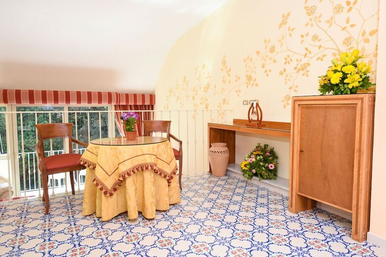 Hotel Antiche Mura