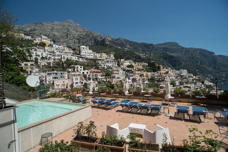 Hotel Posa Posa