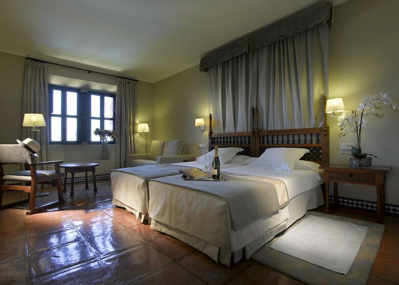 Hotel Parador De Carmona