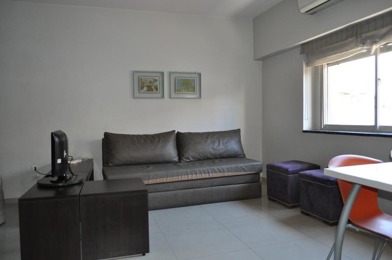 Defensa 1057 Apartamentos