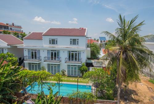 Mavina Villa