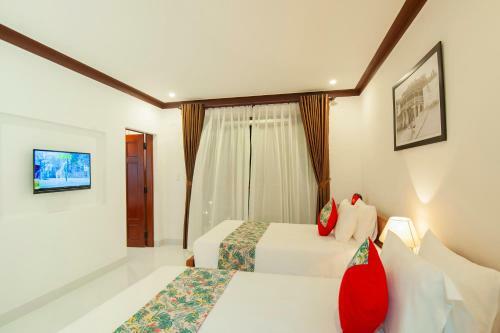 Hoi An Emerald Riverside Villa & Hotel