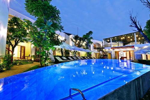 Azumi 03 Bedroom First Floor Apartment Hoian