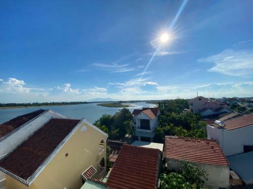 Hoi An River Star Villa