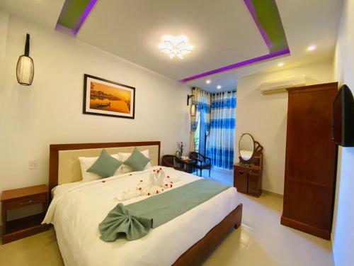 Hoi An River Star Villa