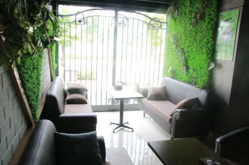 Thanh Long Hotel