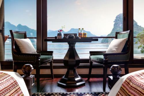 Orchid Premium Cruise