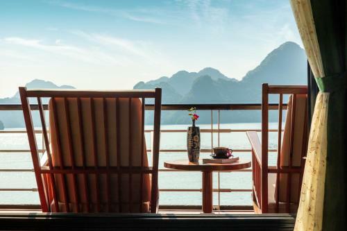 Orchid Premium Cruise