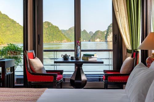 Orchid Premium Cruise