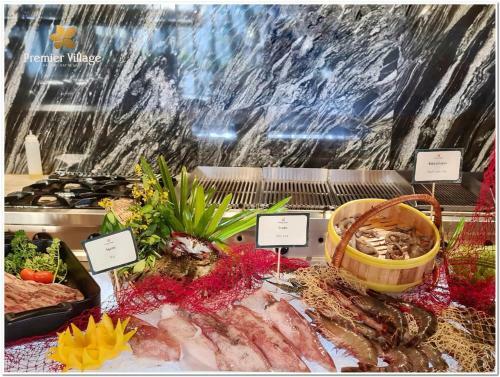 Hotel Premier Village Ha Long Bay Resort