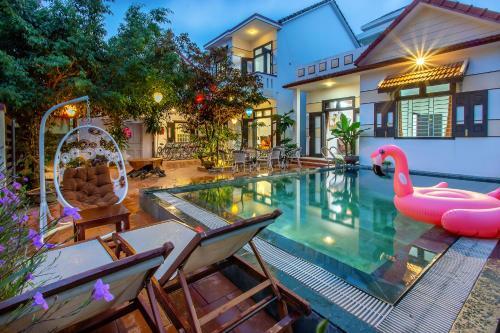 V??n H?ng H?c Villa