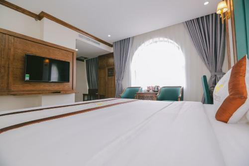 Prosperity Ha Long Hotel