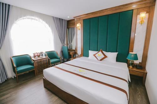 Prosperity Ha Long Hotel