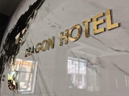 Dragon Hotel