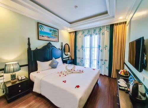 Dragon Hotel