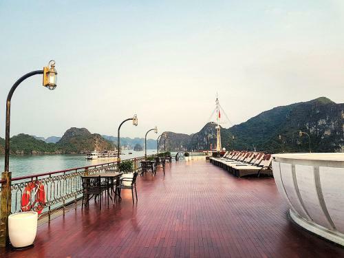 Indochine Cruise