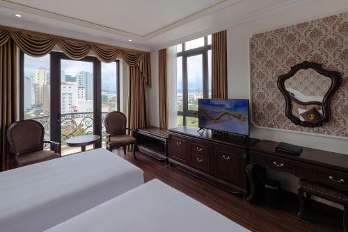 Dragon Legend Hotel