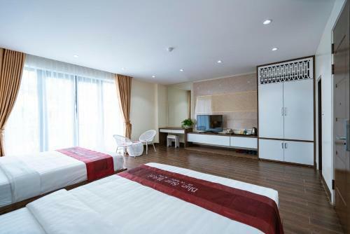 Blue Star Hotel