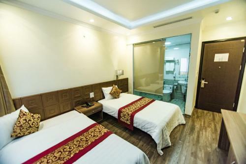 H? Long Legend Hotel