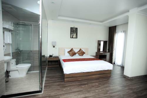 H? Long Legend Hotel