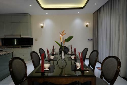 Bay Villa Ha Long